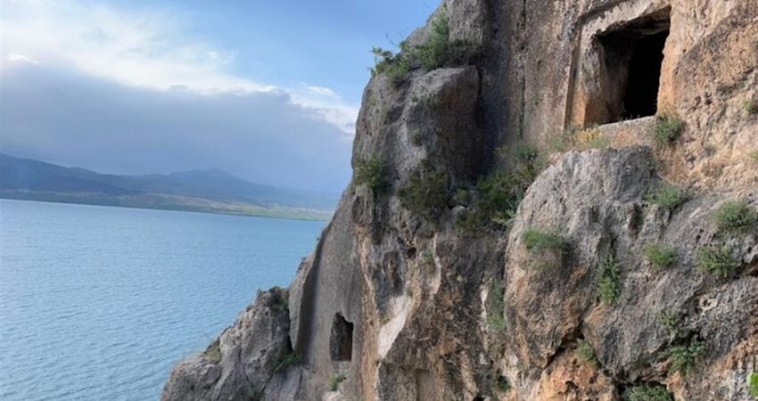 Eğirdir, Kovada Gölü, Yazılı Kanyon Turu